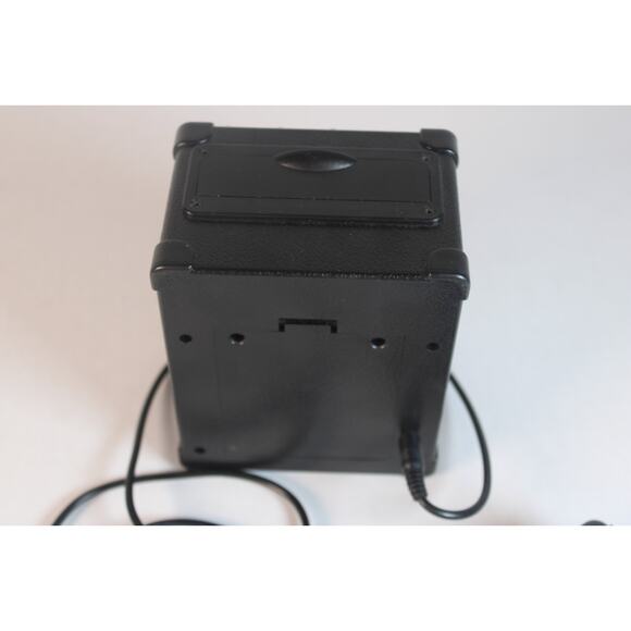 Small Retro Speaker Mini Guitar Amp 5.5" BD-90025 Portable Amplifier Tested - Picture 5 of 7